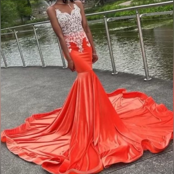 Velvet Orange Dress.,Stretchy Material. Can fit up to a Size 2 . Dry Clean done. - Picture 3 of 6